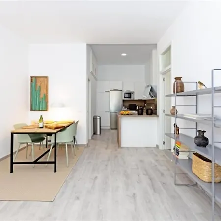 Montemarcarihuela Apartment *